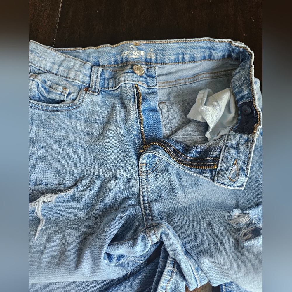 Light Blue Distressed Straight legWomen’s Jeans - Picture 13 of 16